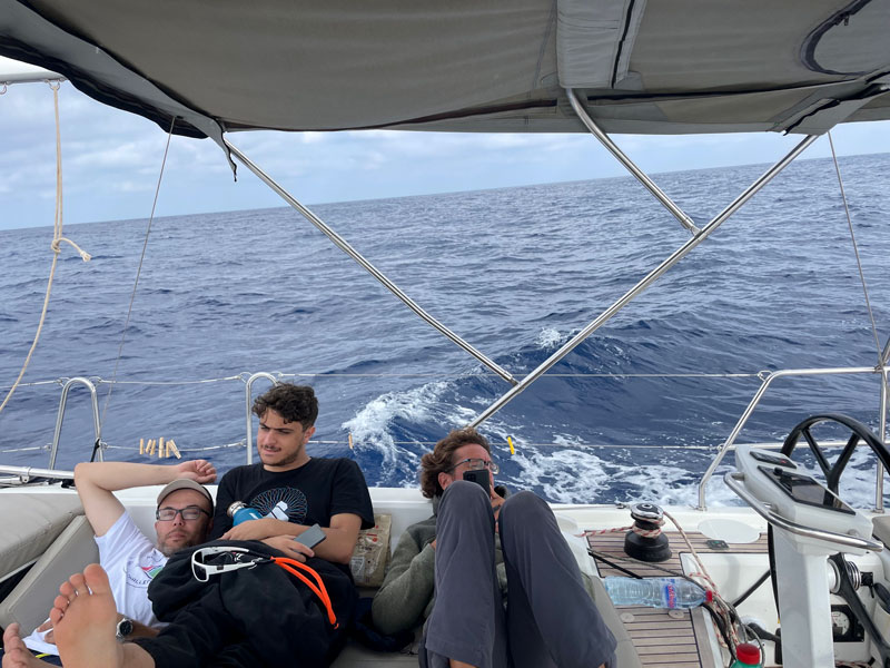 MaibornWolff crew sitting on the boat